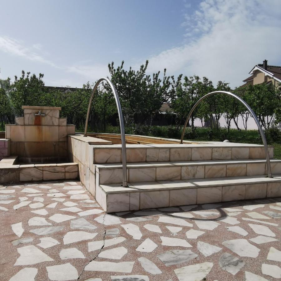 Vila Angela Felix Hotel Sinmartin  Exterior photo